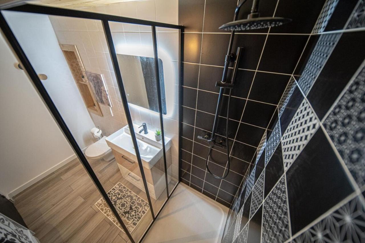 Spacious Renovated Loft - University - Guillotiere Lyon Exteriör bild